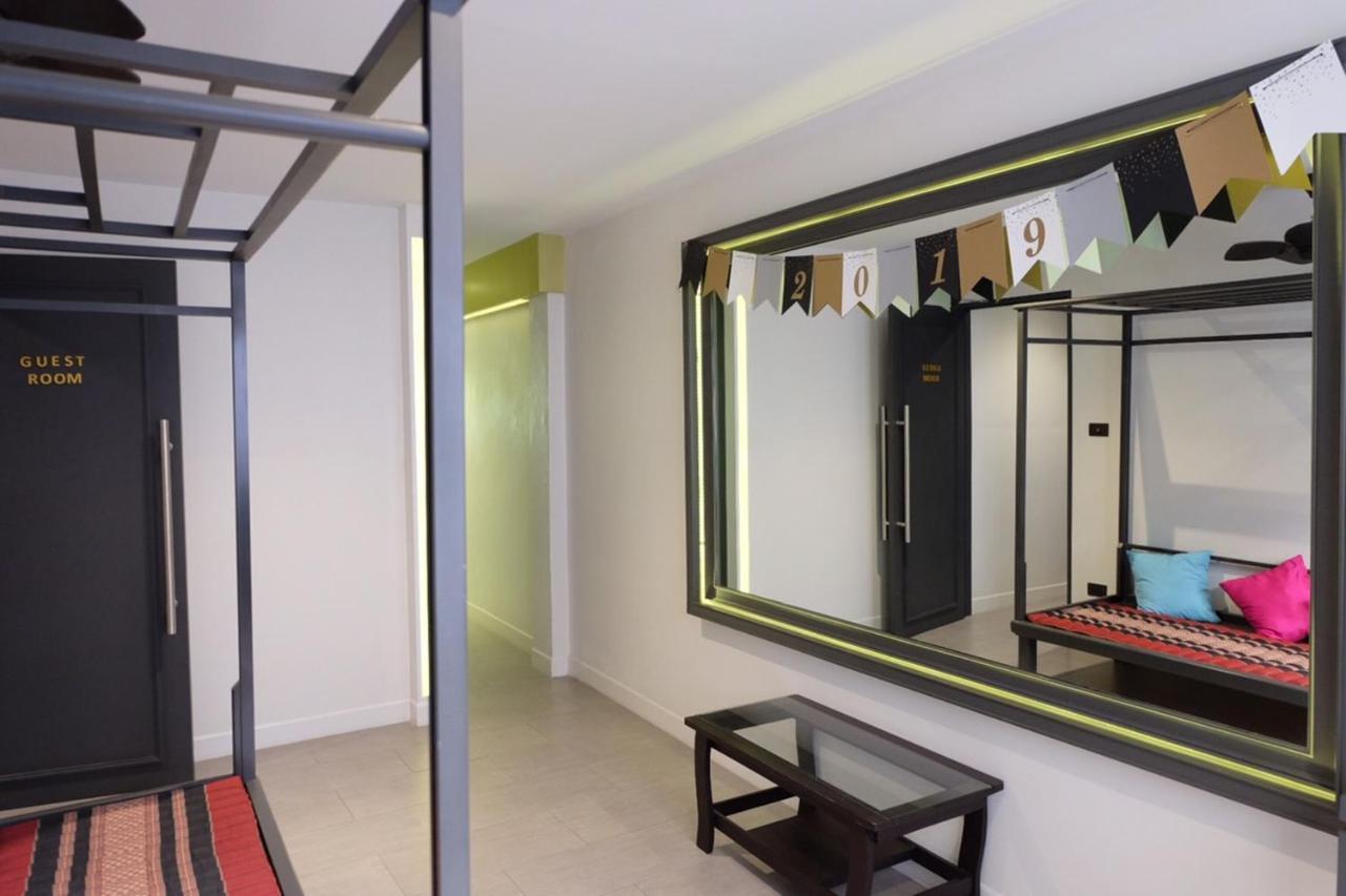 Four Sisters Homestay بانكوك المظهر الخارجي الصورة